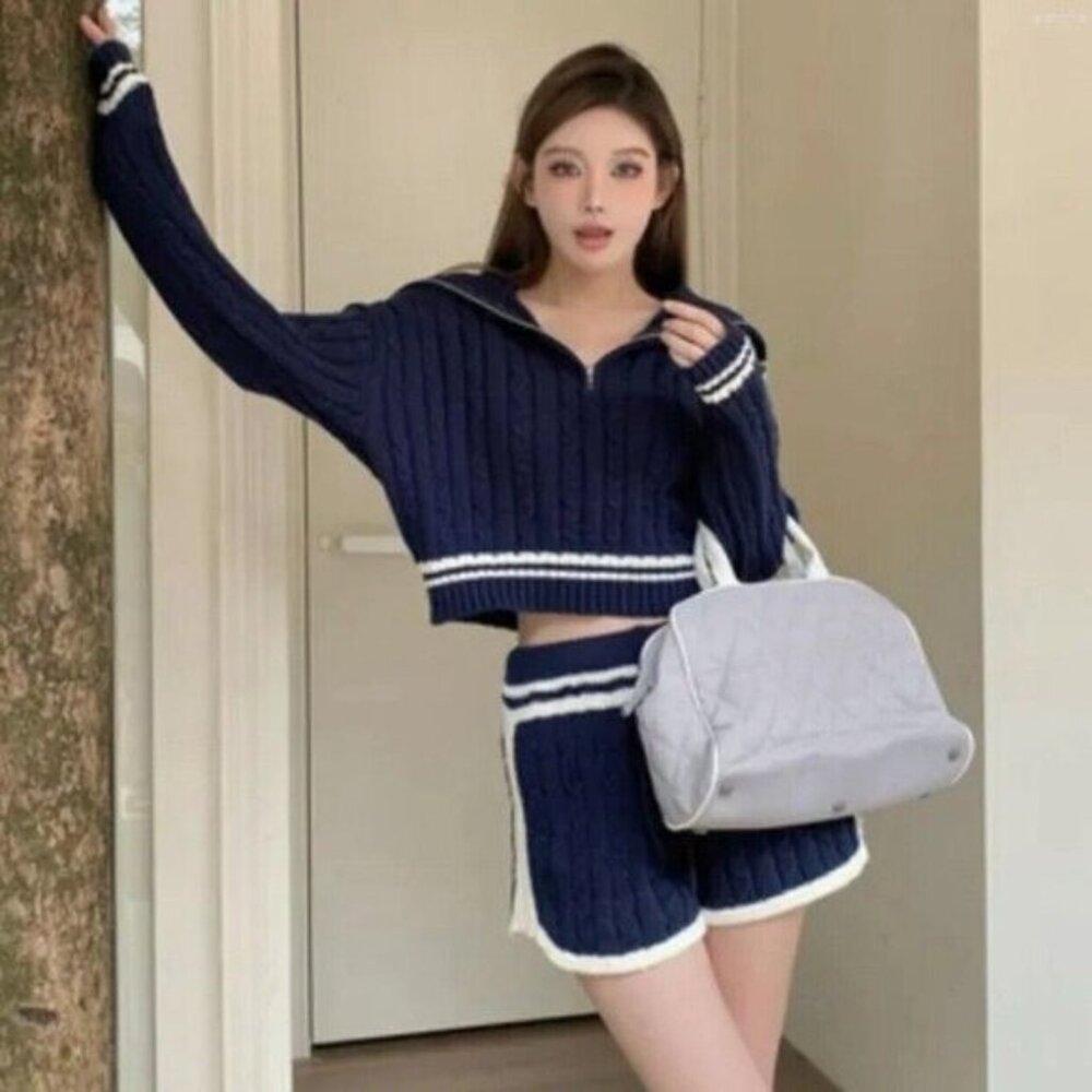 Women Outfit Two Piece Set Crop Sweater-Shorts Knit Blue Size M Sailor Neck - Picture 11 of 16